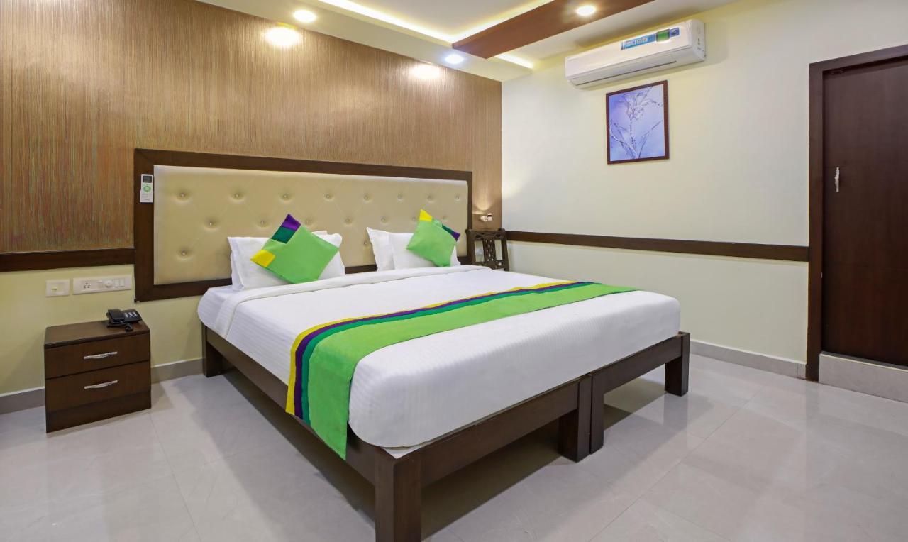 Treebo Naaz Royal Hotel Thanjavur Exterior photo